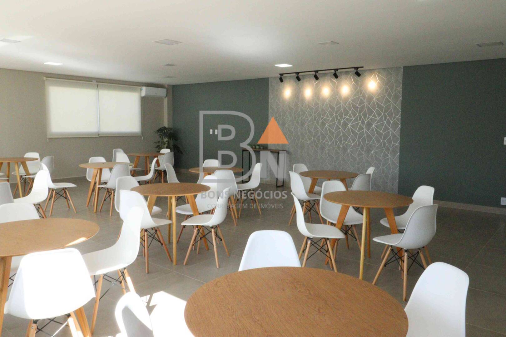 Apartamento à venda com 2 quartos, 40m² - Foto 5